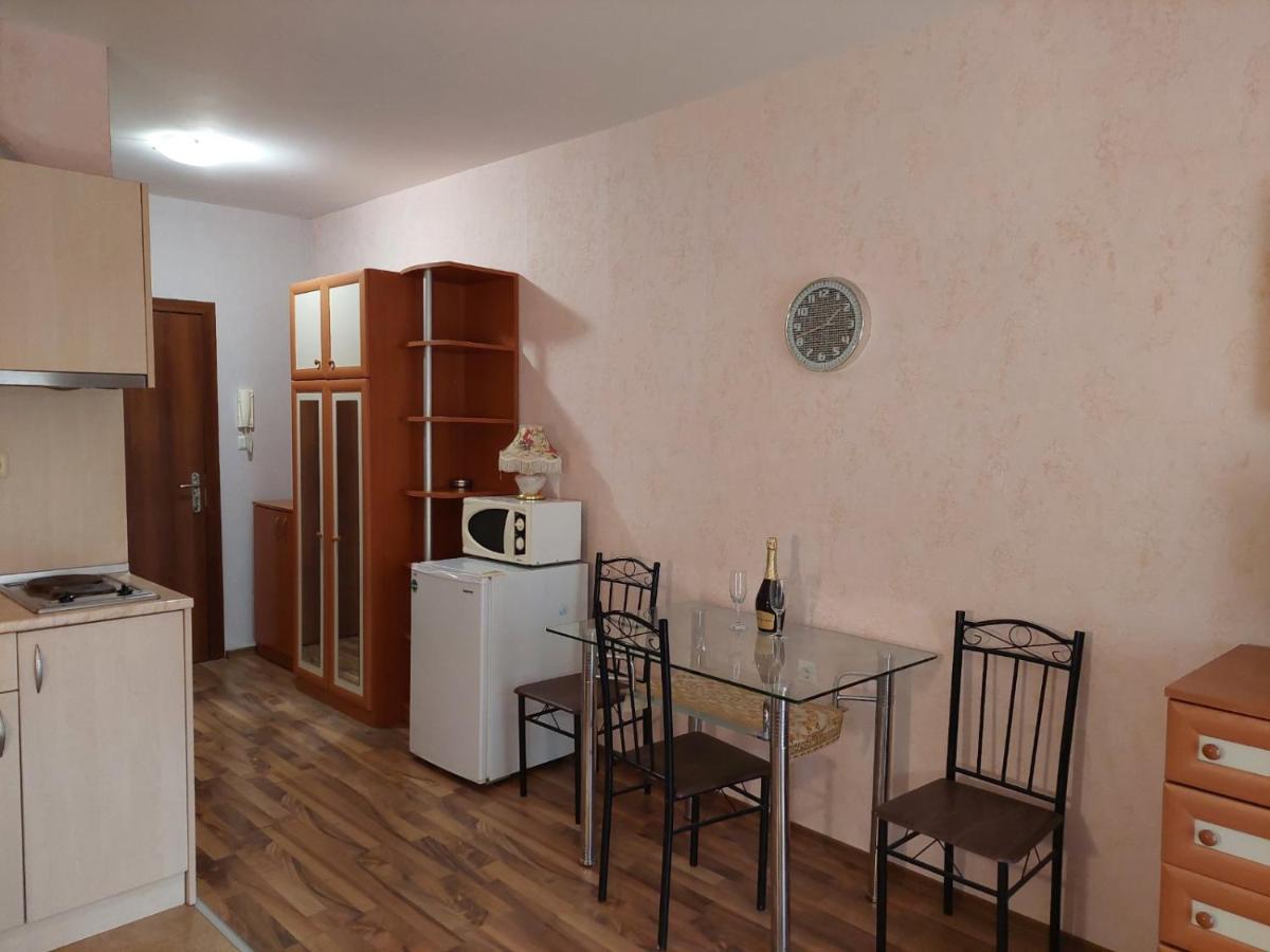 Святой Влас, Комплекс Sea Breeze Свети-Влас Экстерьер фото
